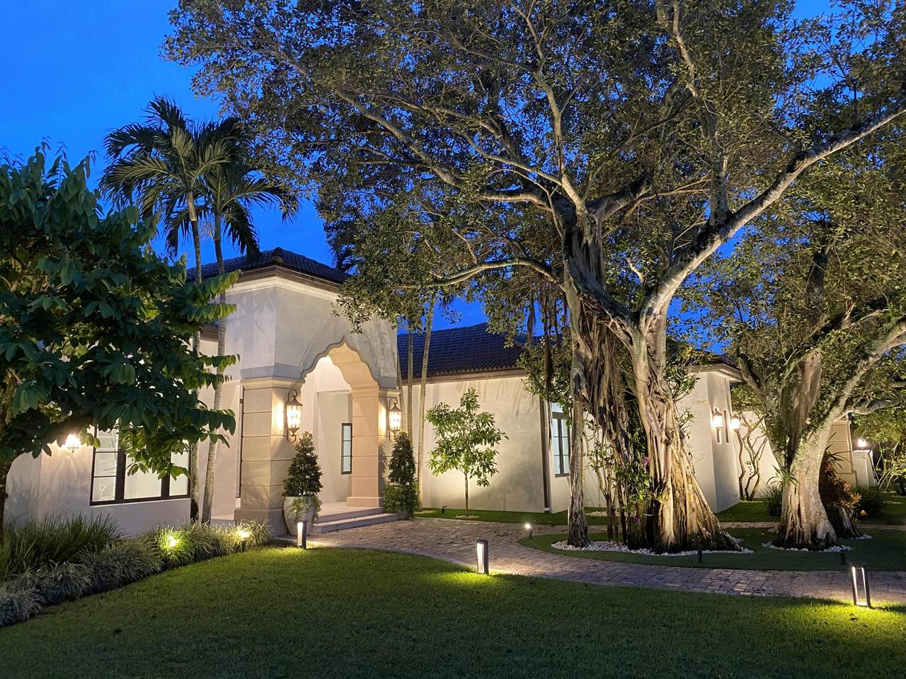 16485 Bridlewood Circle - Photo 1