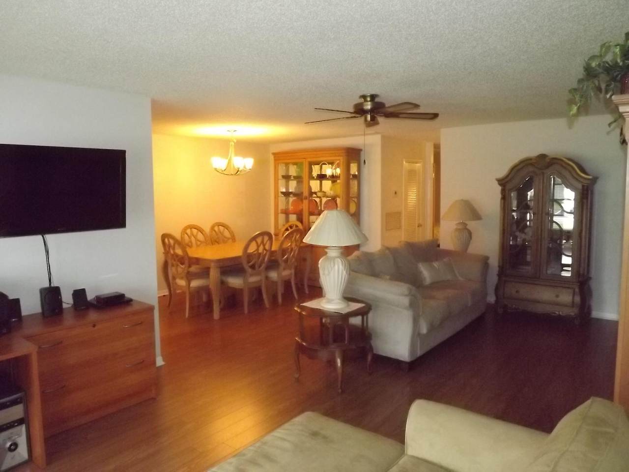 165 High Point Terrace - Photo 1