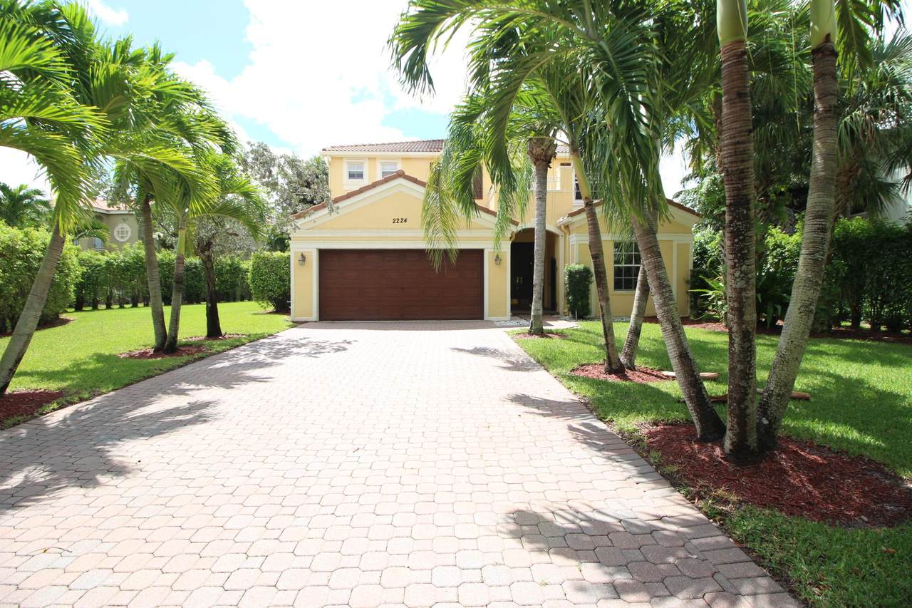 2224 Balsan Way - Photo 1