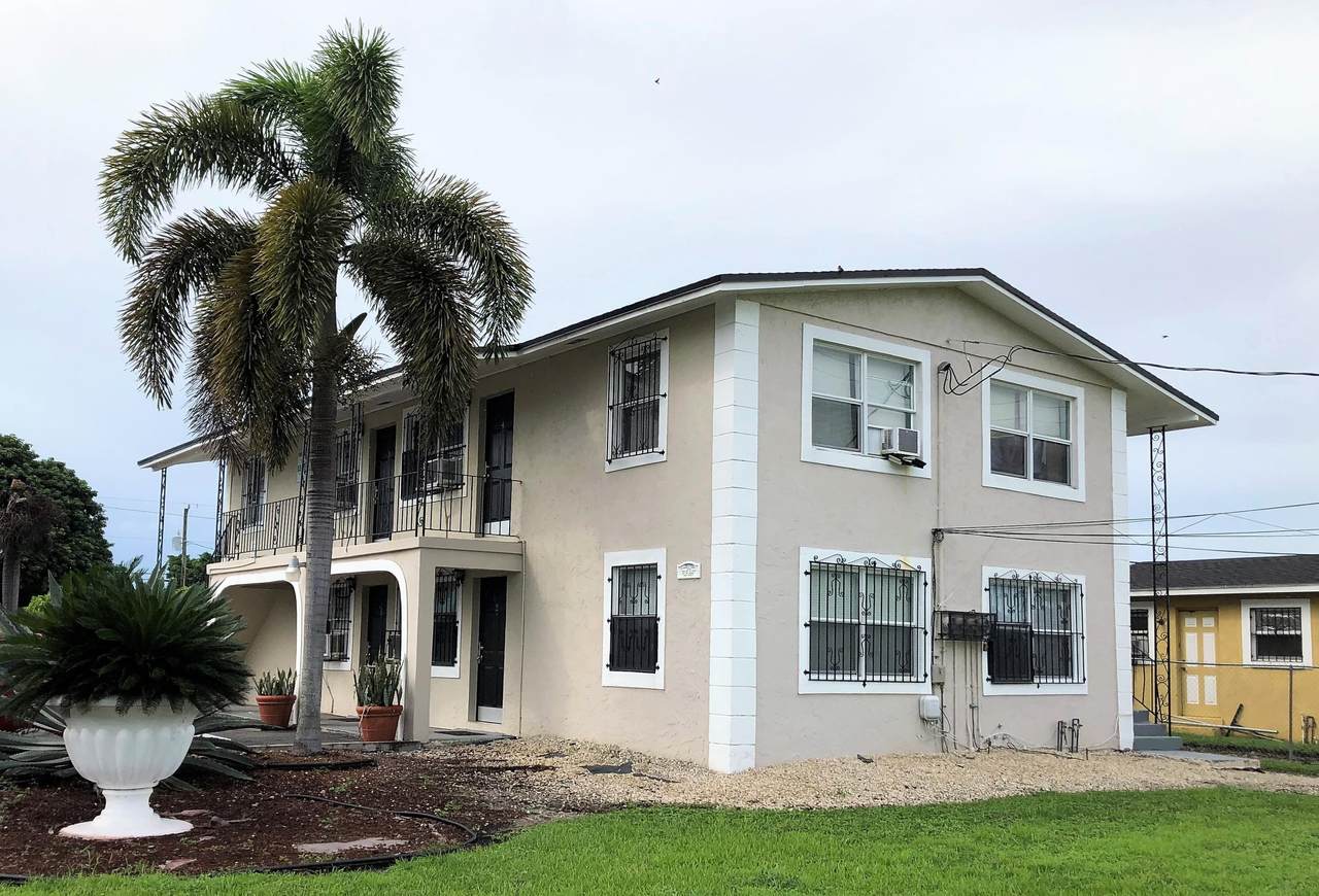 577 5th Street - Photo 1