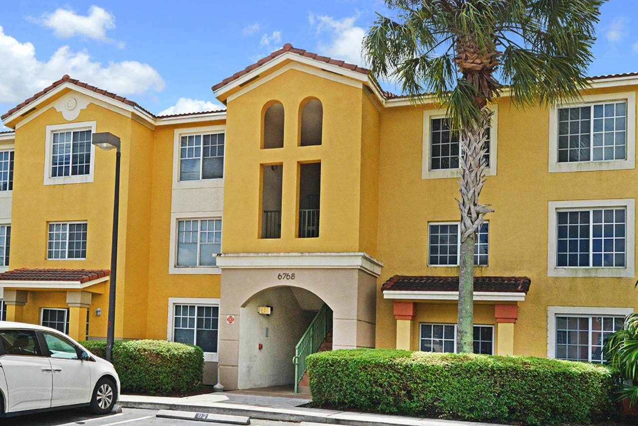 6768 Heritage Grande - Photo 1