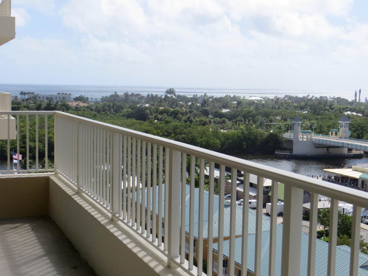 700 Boynton Beach Boulevard - Photo 1