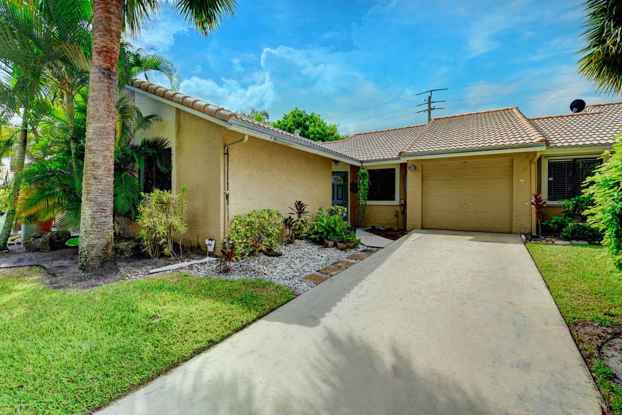 9940 Watermill Circle - Photo 1