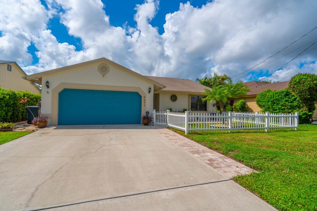 6092 Dania Street - Photo 1