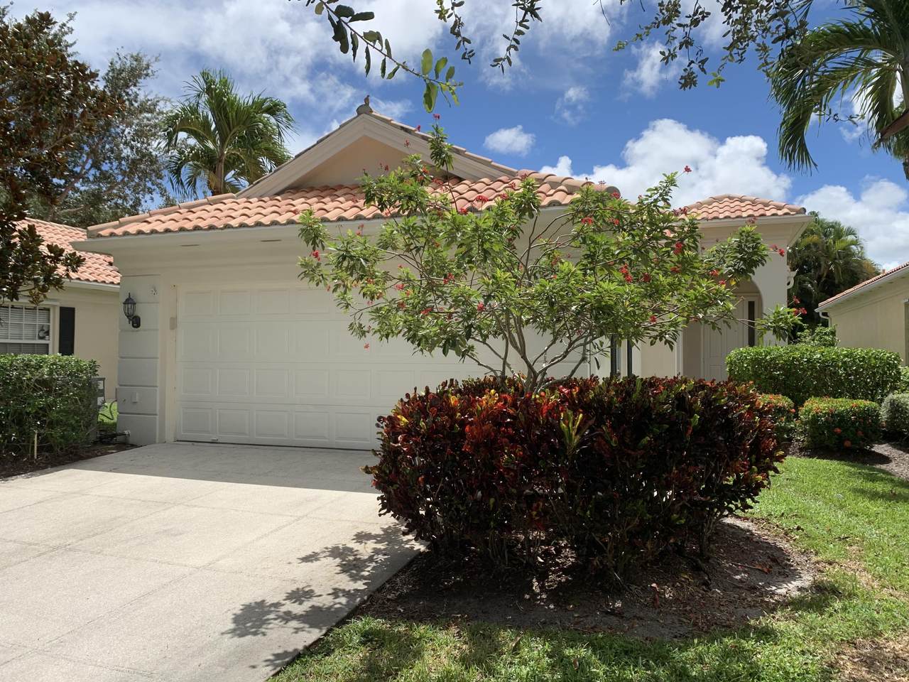4780 Blossom Drive - Photo 1