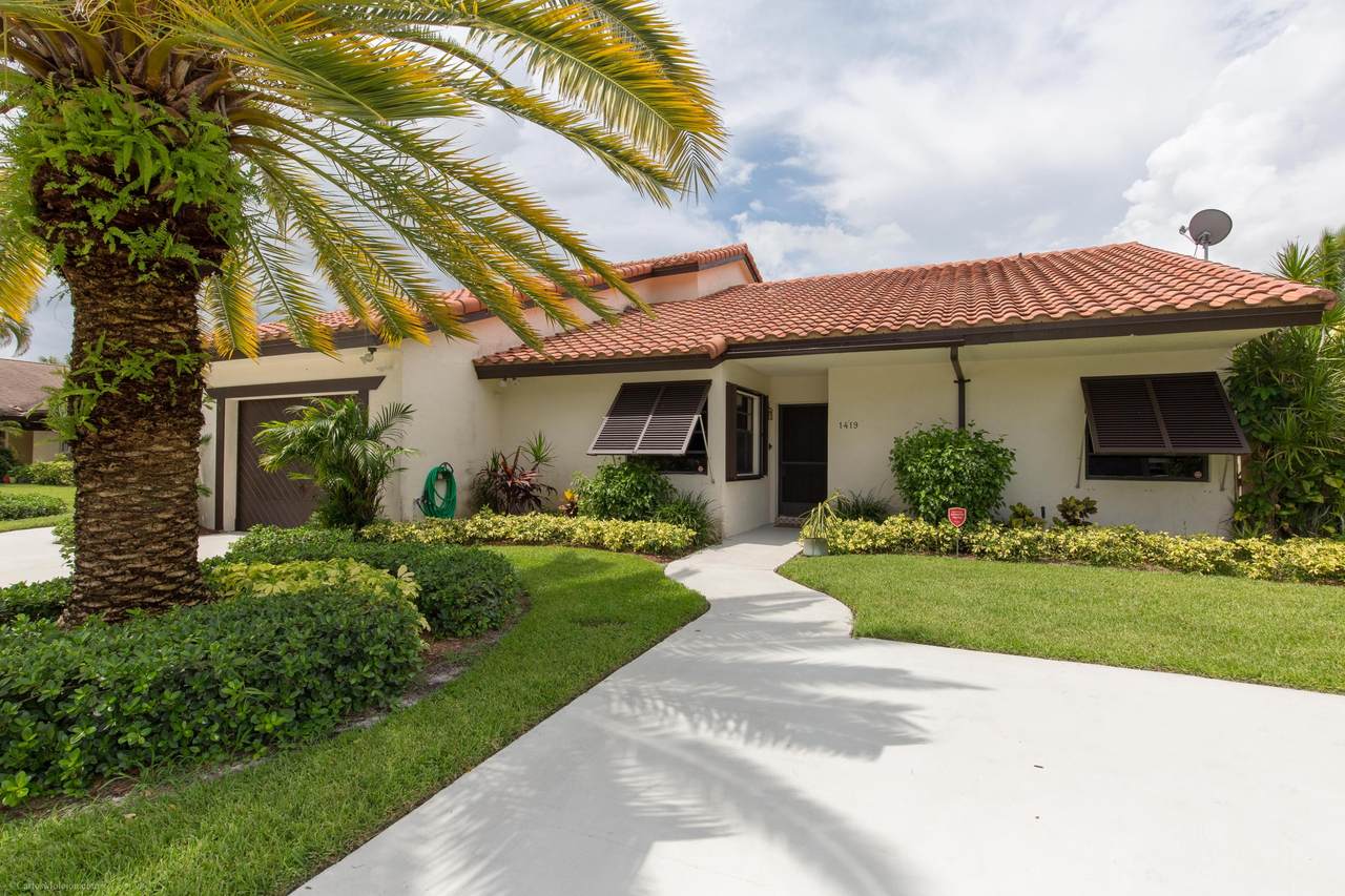 1417 Riverside Circle - Photo 1