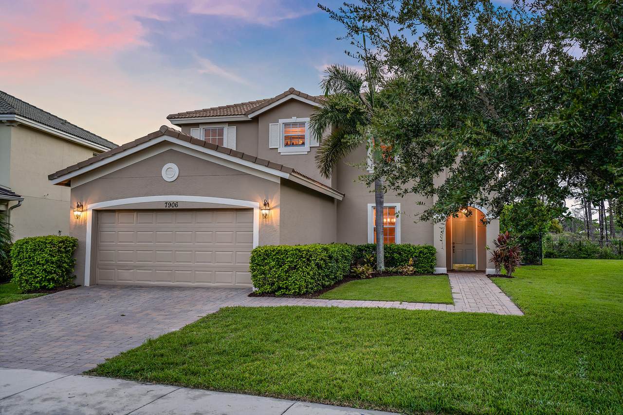 7906 Heritage Boulevard - Photo 1