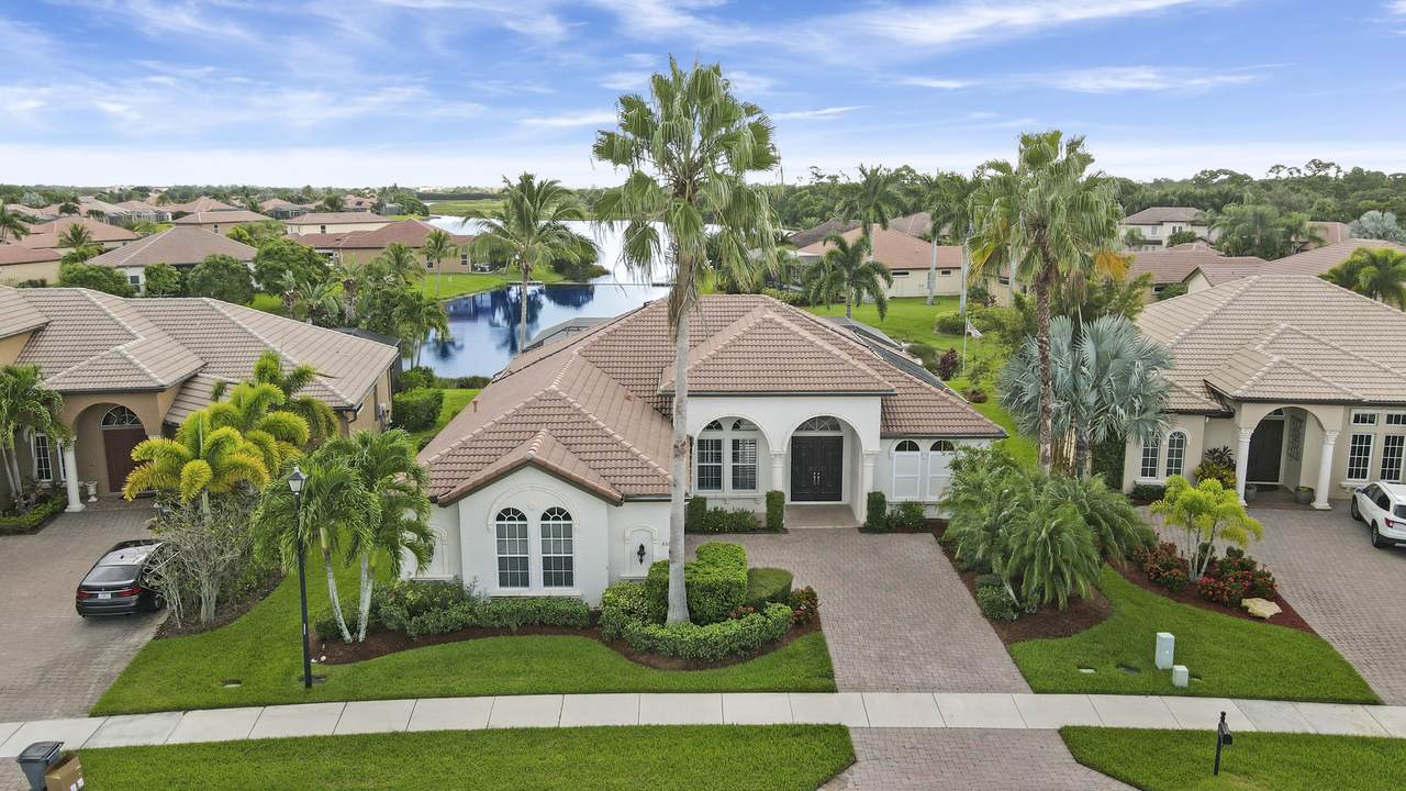 853 Grand Reserve Boulevard - Photo 1