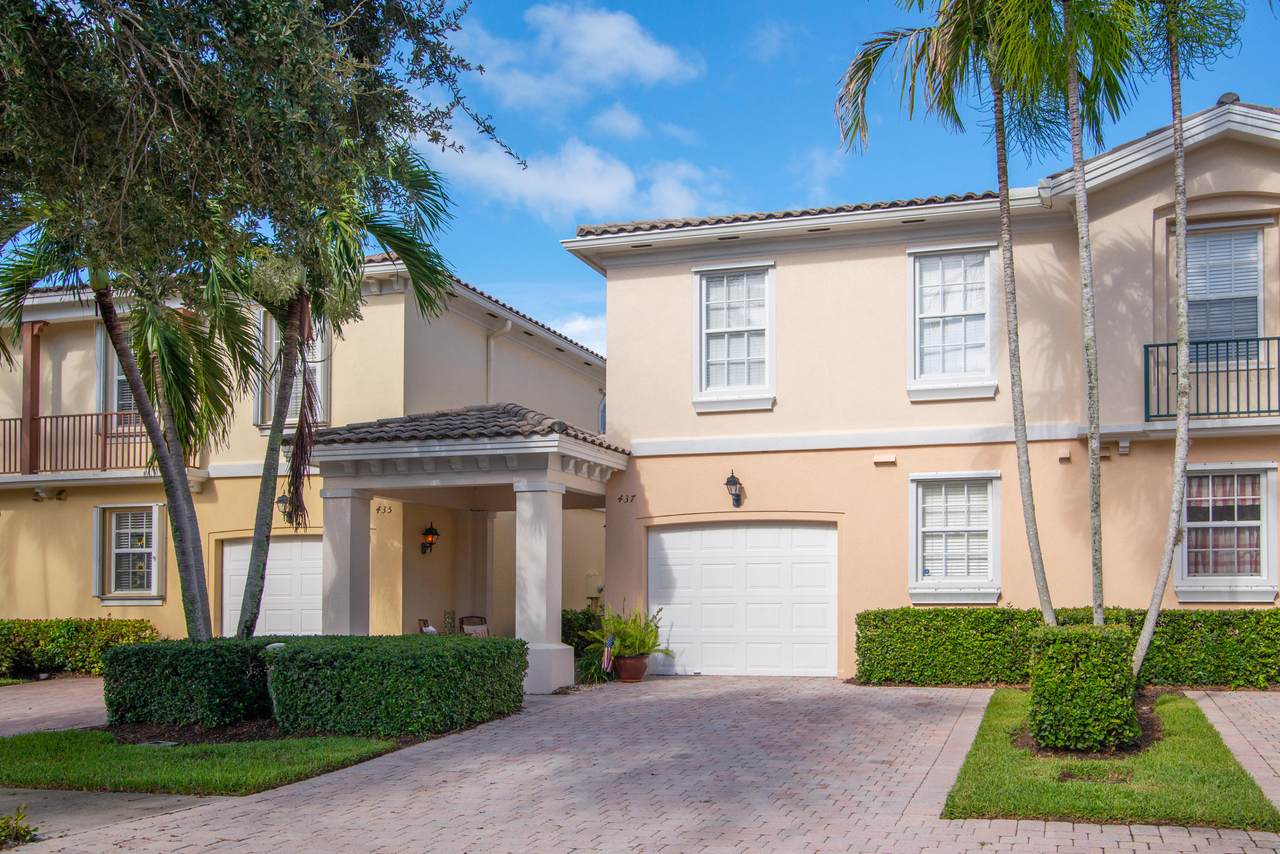 437 Capistrano Drive - Photo 1