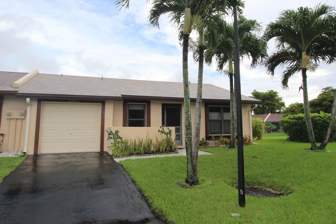 5340 Viburnum Circle - Photo 1