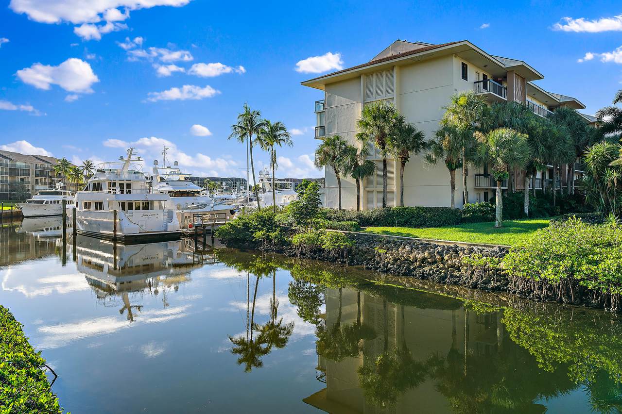 2601 Marina Isle Way - Photo 1