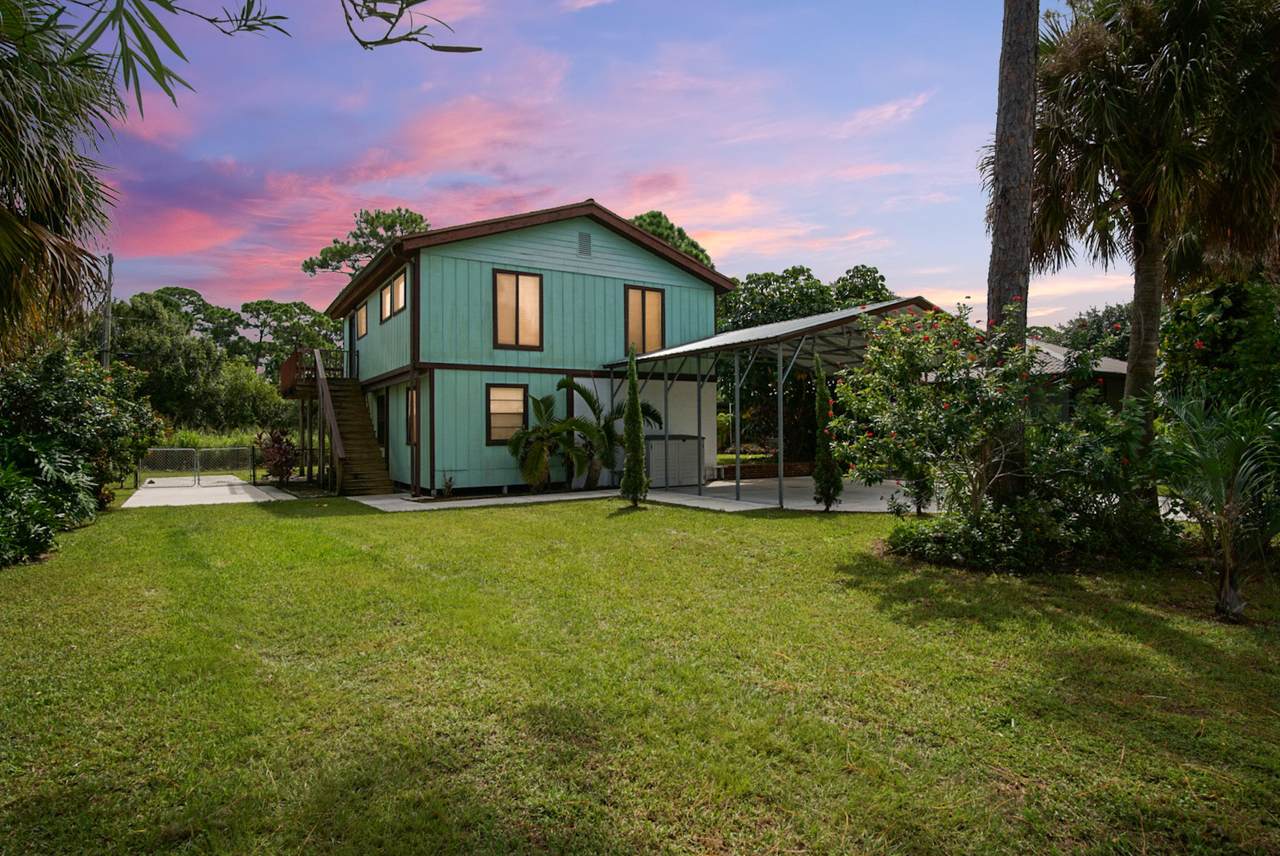 5112 Sunset Boulevard - Photo 1