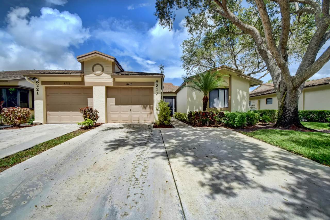 8217 Springview Terrace - Photo 1