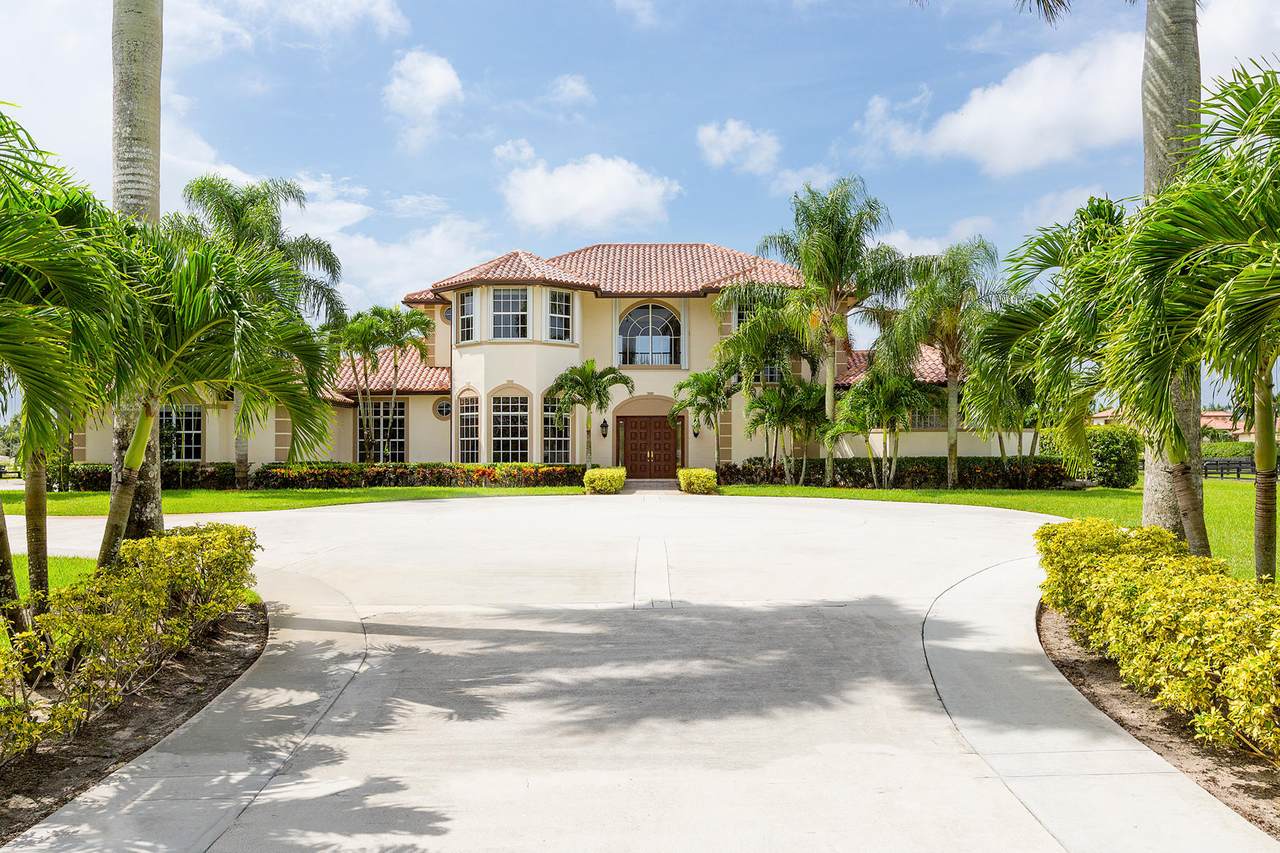 3250 Palm Beach Point Boulevard - Photo 1
