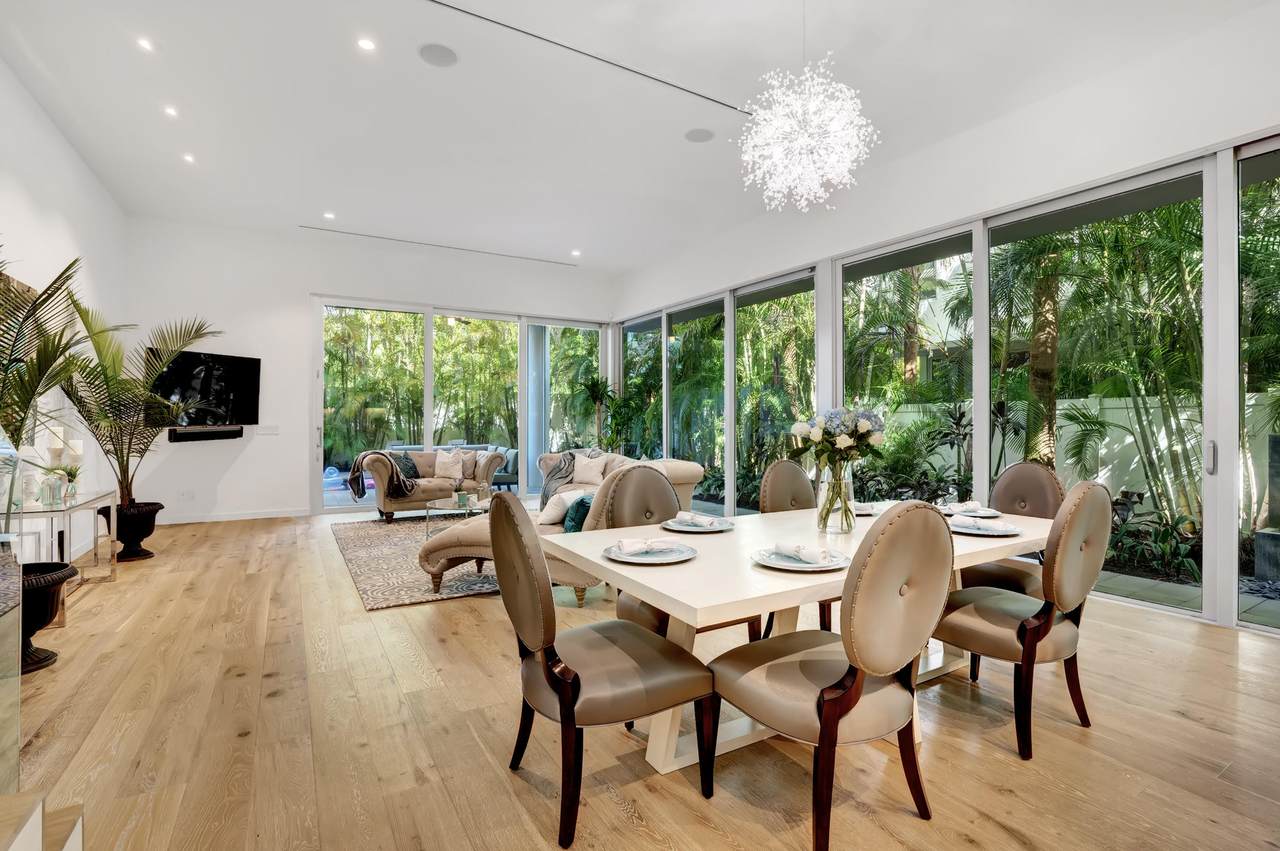 322 7th Avenue - Photo 1