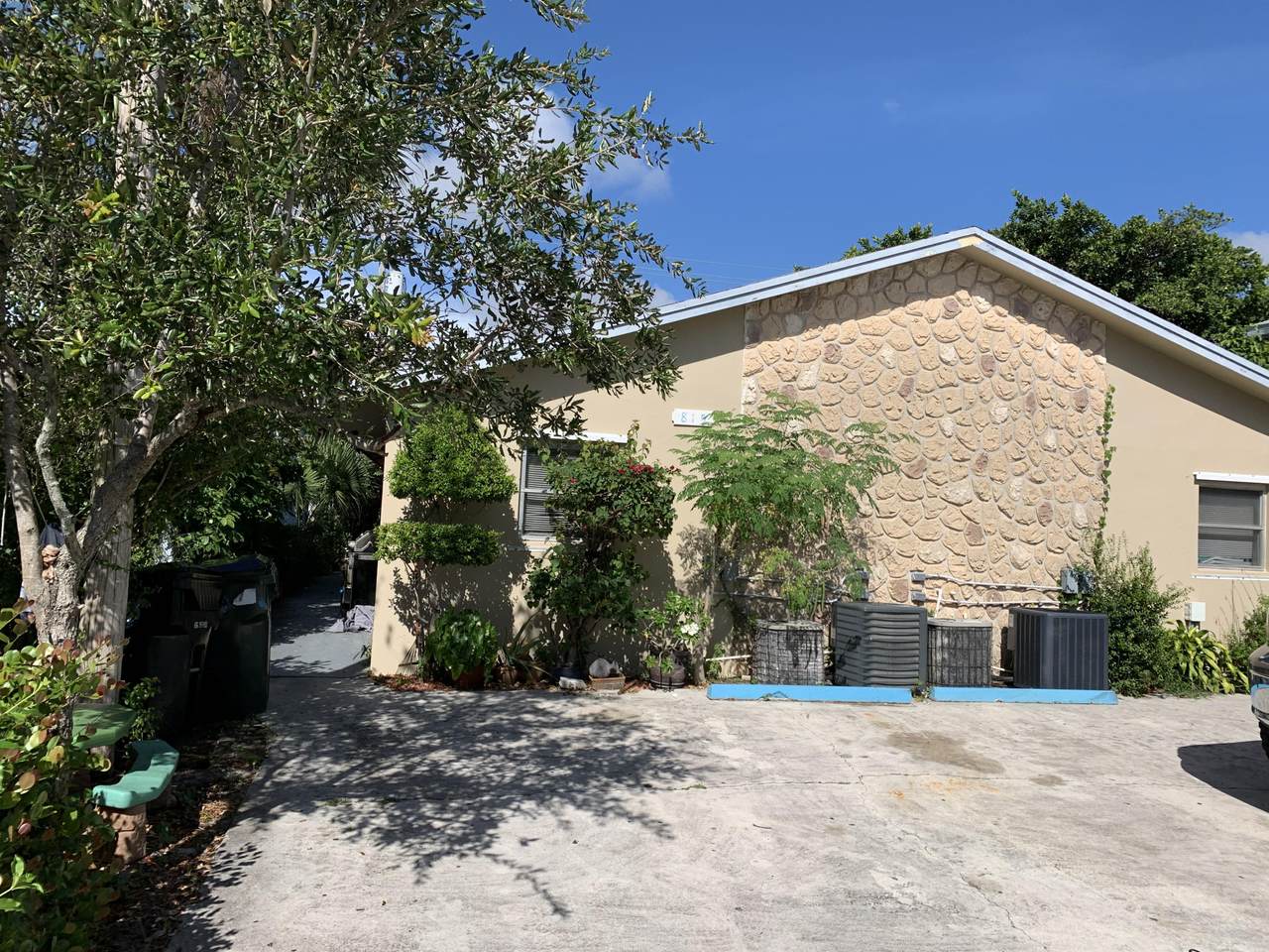 815 L Street - Photo 1