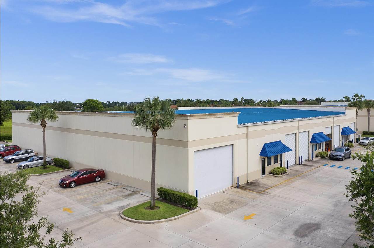 470 Lake Whitney Place - Photo 1