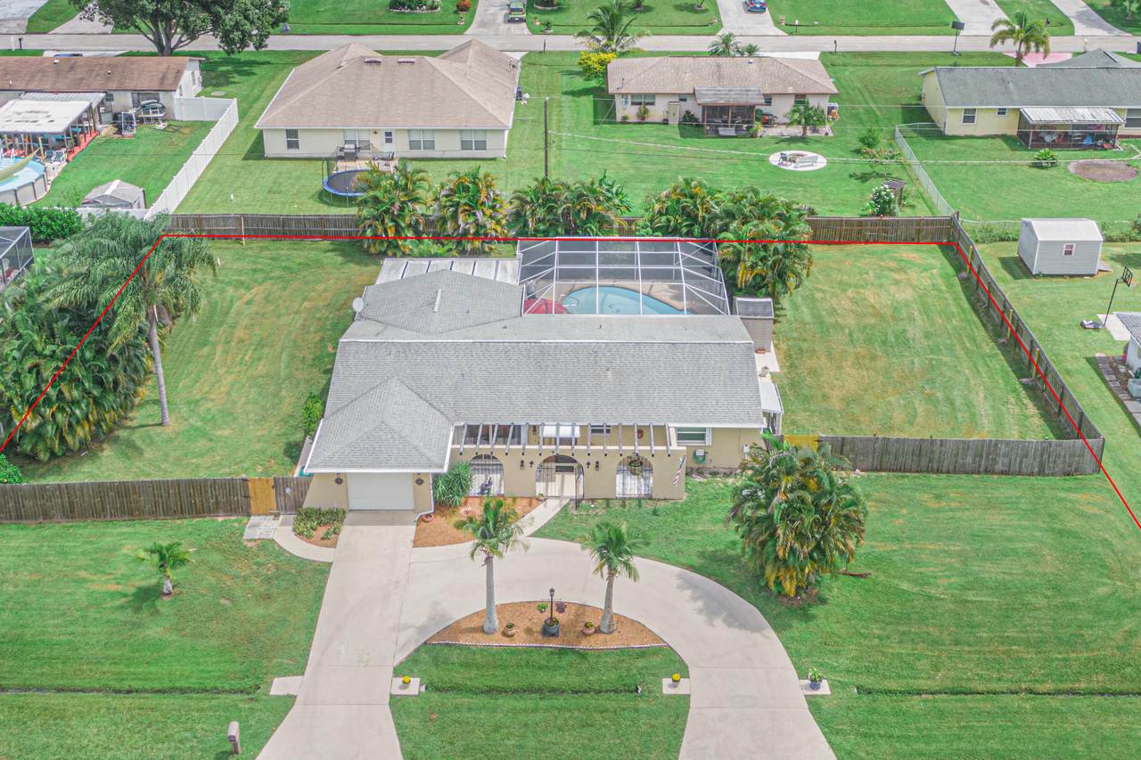 765 Byron Street - Photo 1