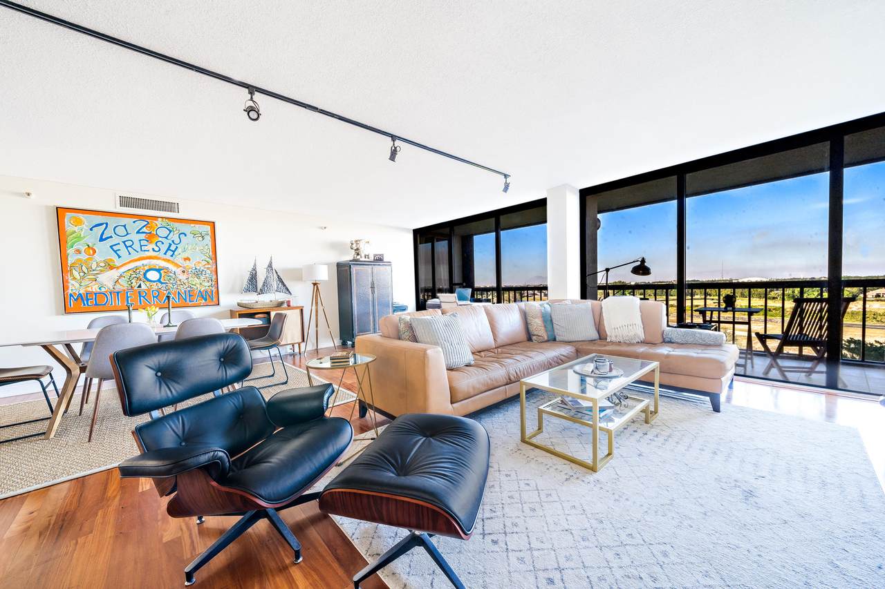 2480 Presidential Way - Photo 1