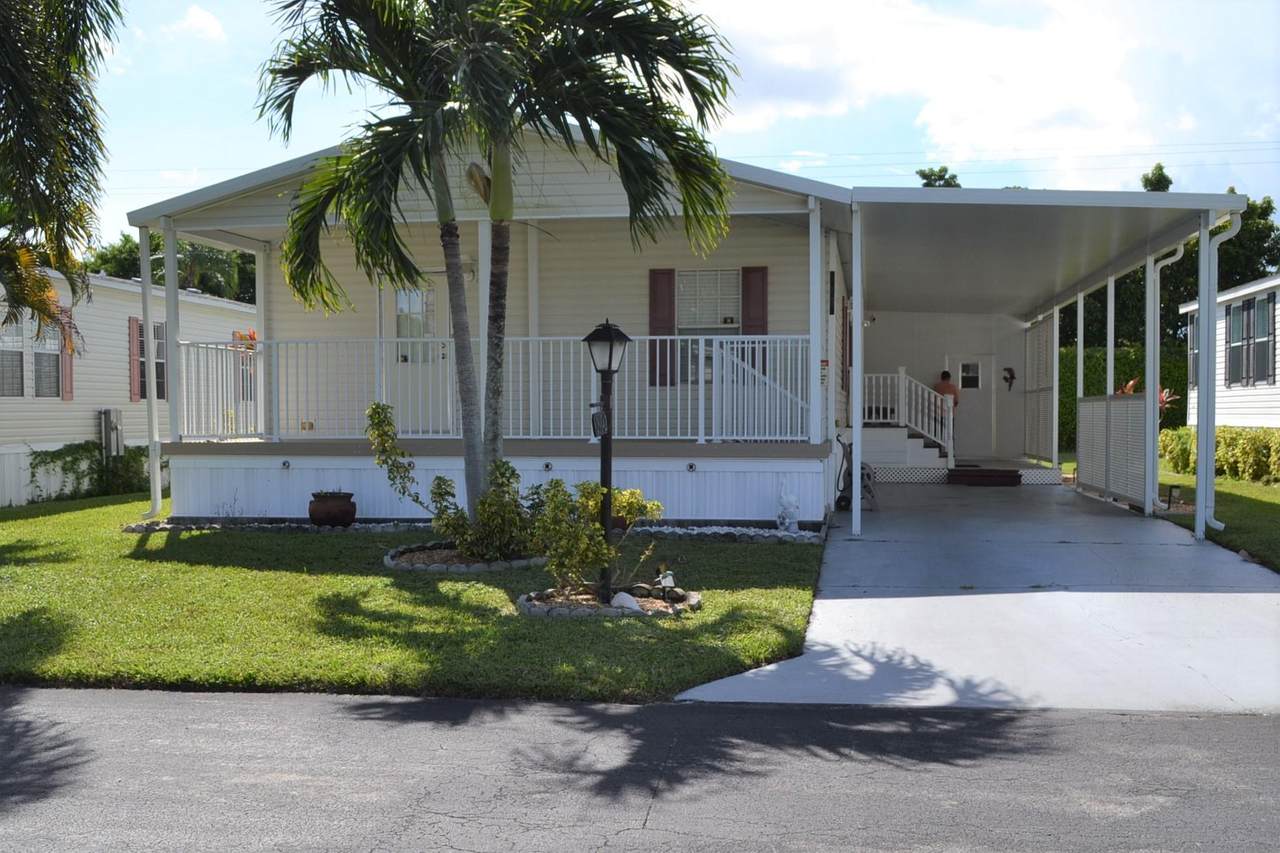 20842 Sunrise Drive - Photo 1