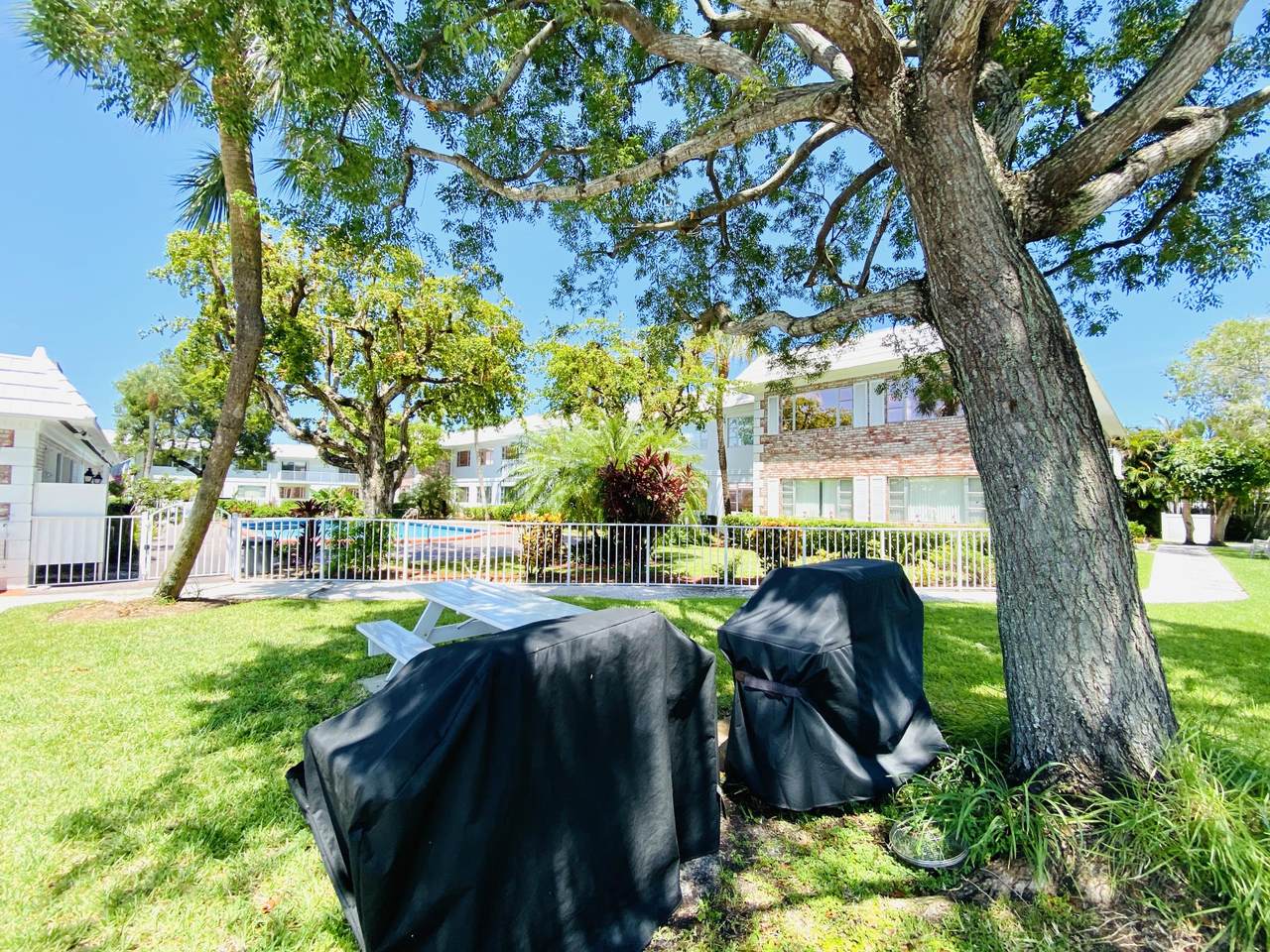 400 Cypress Road - Photo 1