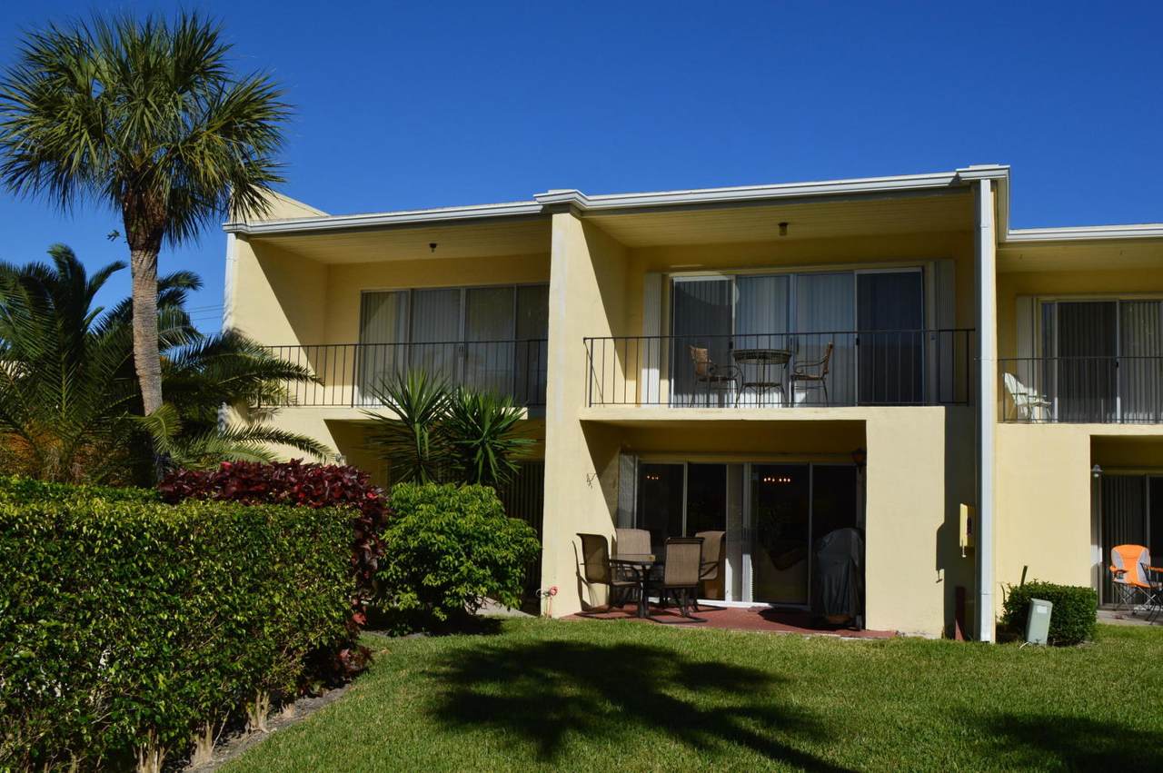 384 Golfview Road - Photo 1