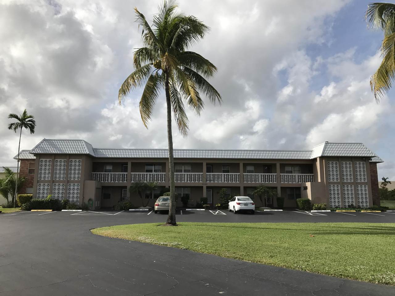 9886 Marina Boulevard - Photo 1