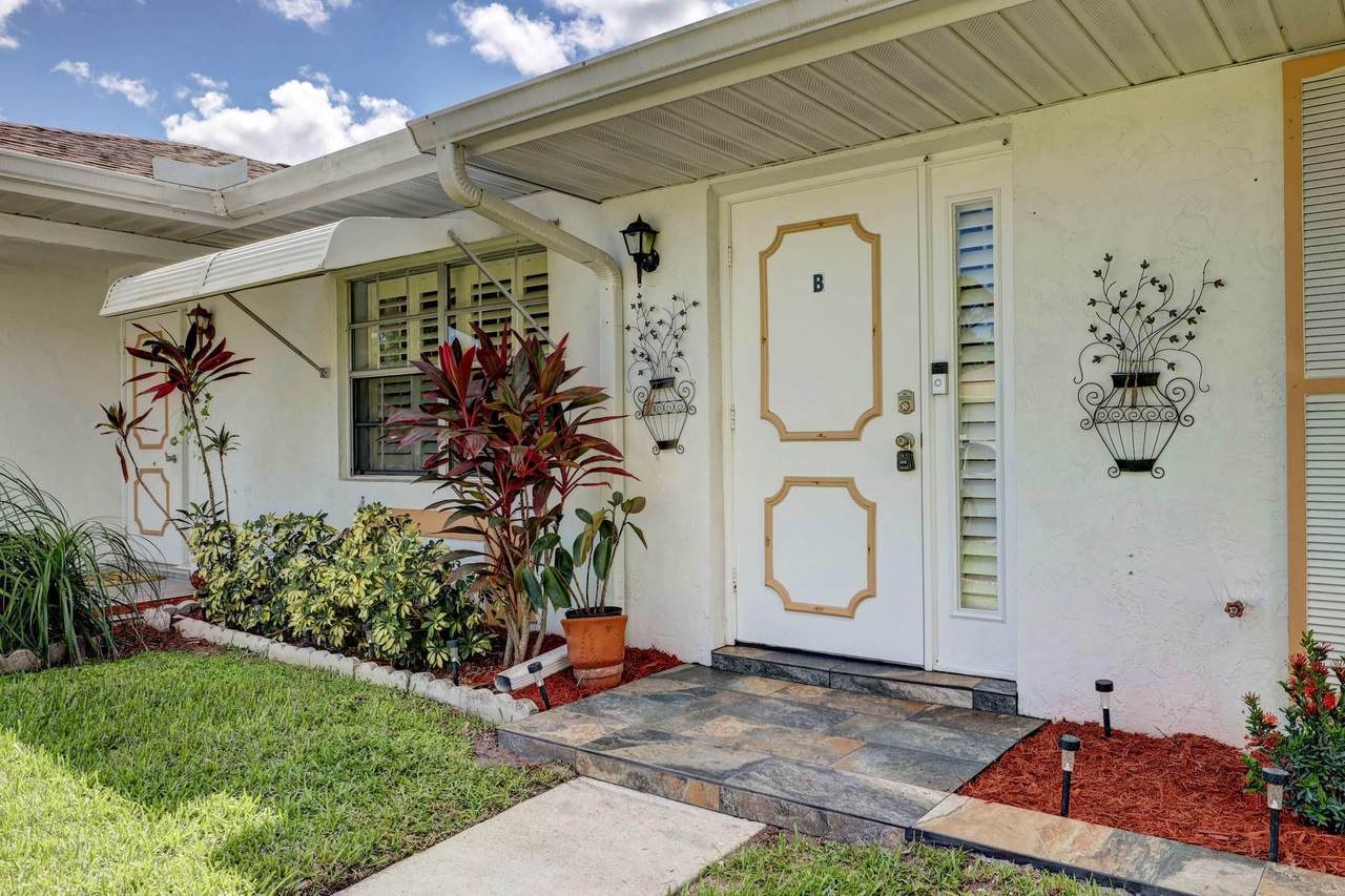939 Savannas Point Drive - Photo 1