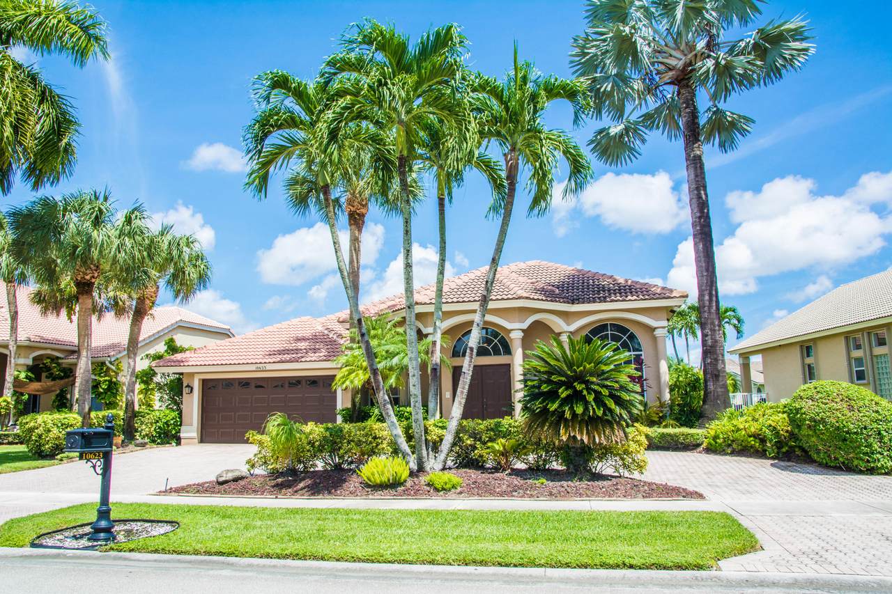 10623 Saint Thomas Drive - Photo 1