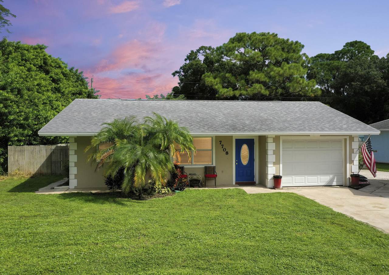7708 Holopaw Avenue - Photo 1