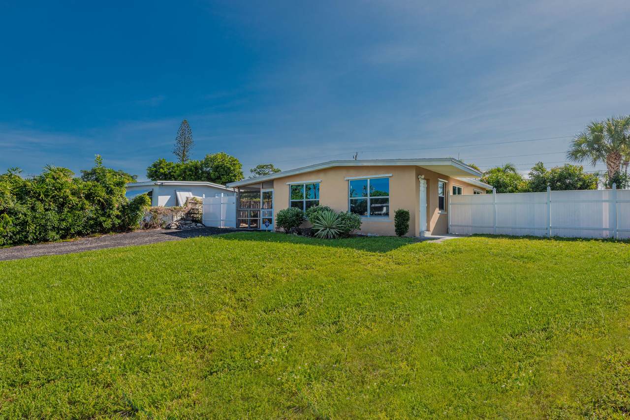 2180 Tarragon Road - Photo 1