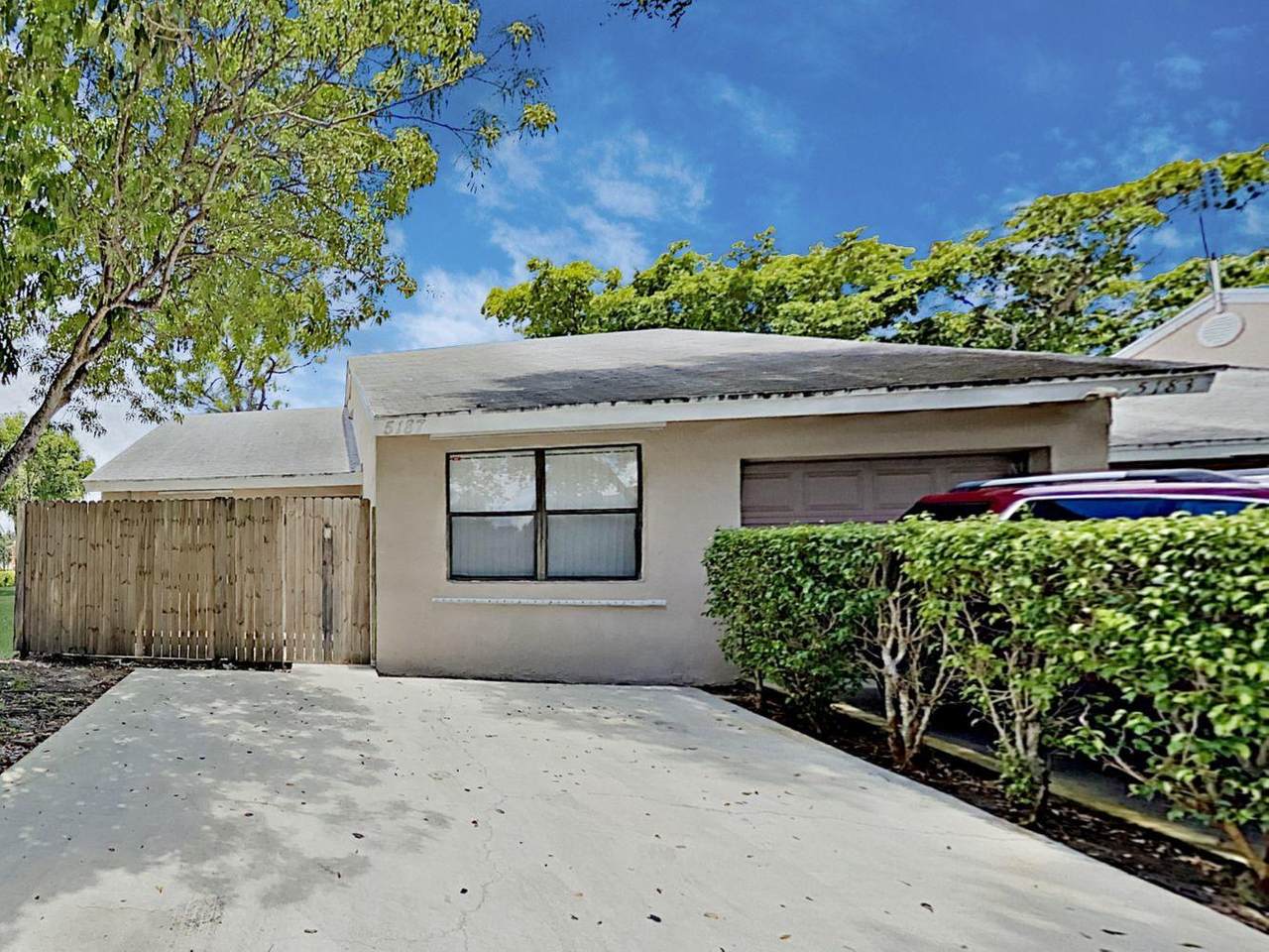 5187 Glencove Lane - Photo 1