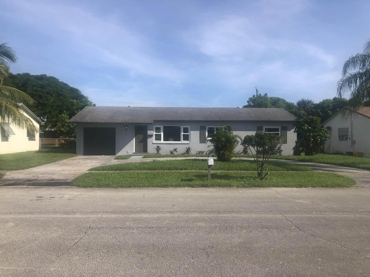 650 36th Street - Photo 1