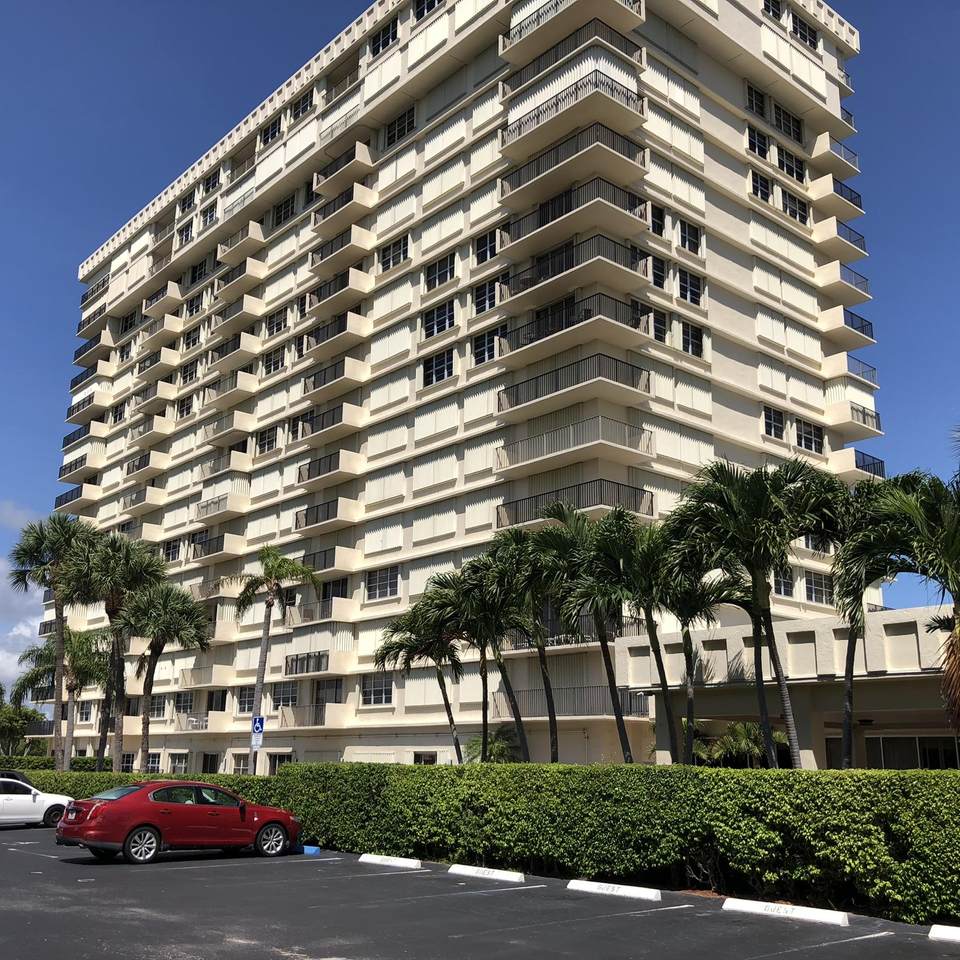 2121 Ocean Boulevard - Photo 1