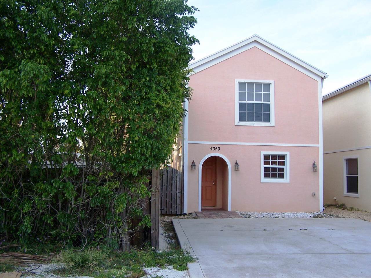 4353 Springfield Street - Photo 1