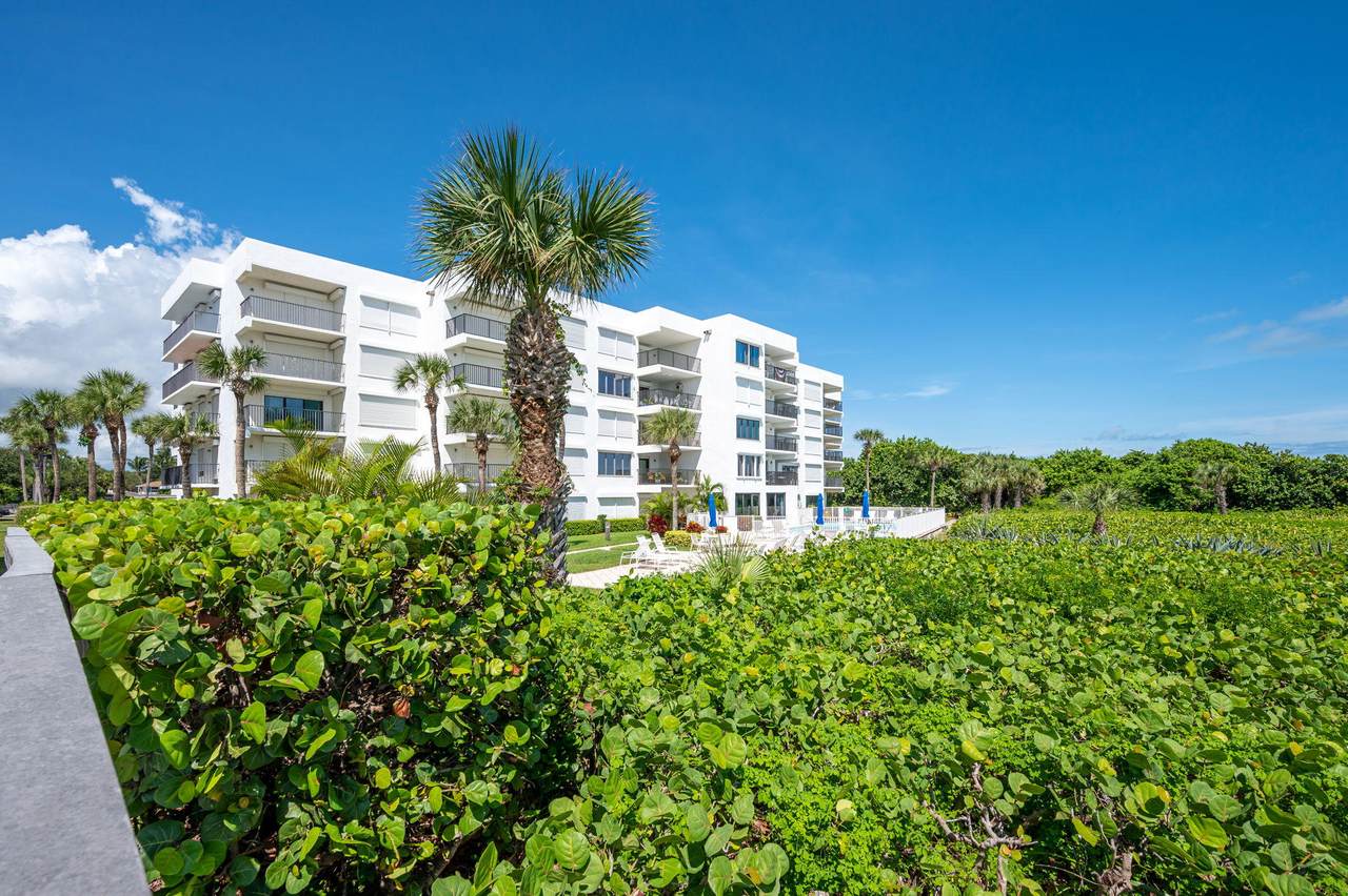 1700 Ocean Drive - Photo 1