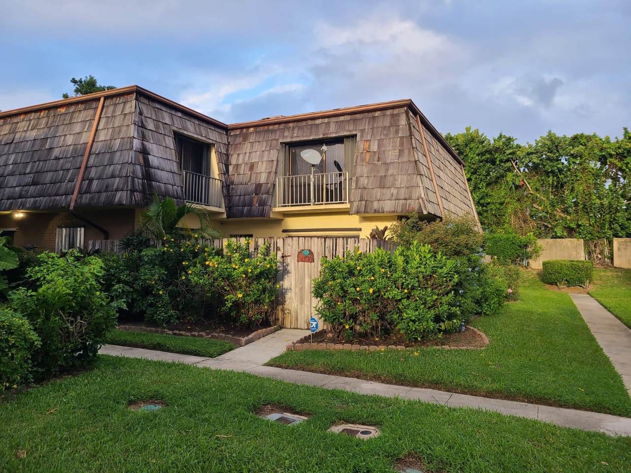 4585 Cherry Road - Photo 1