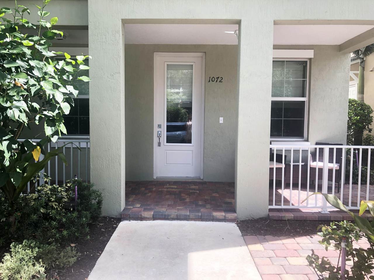 1072 Community Drive - Photo 1