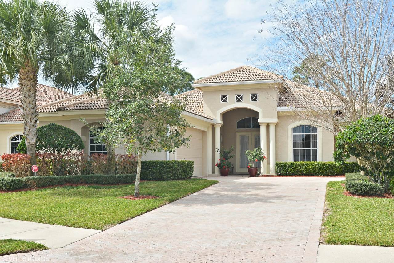 9420 Briarcliff Trace - Photo 1