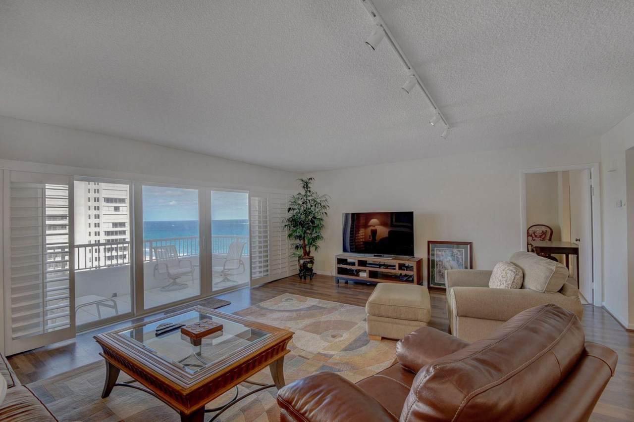 600 Ocean Boulevard - Photo 1