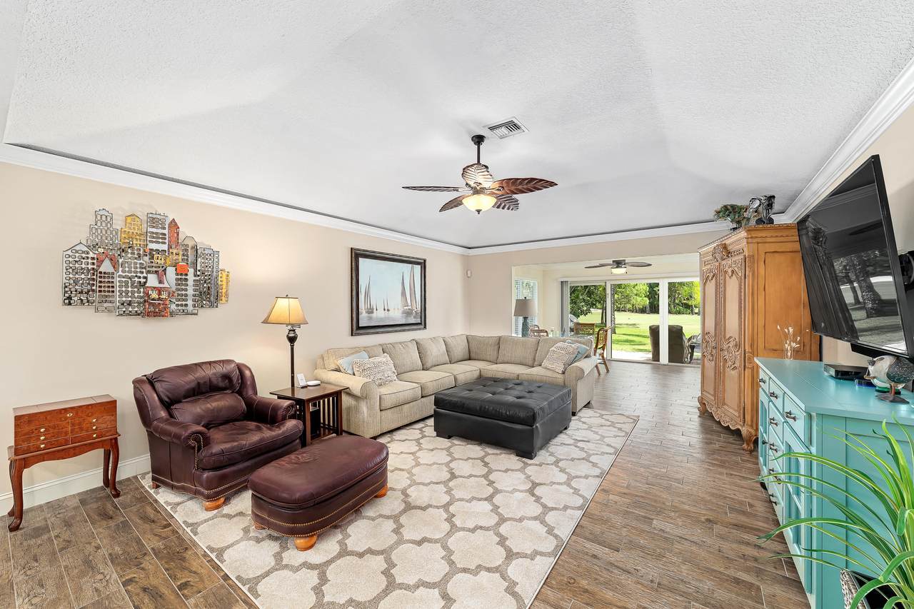 13144 Eastpointe Way - Photo 1