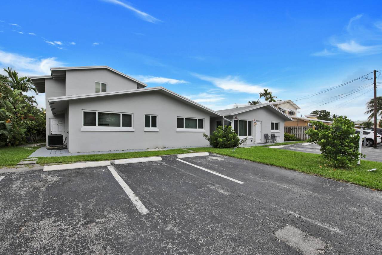 461 19th Avenue - Photo 1