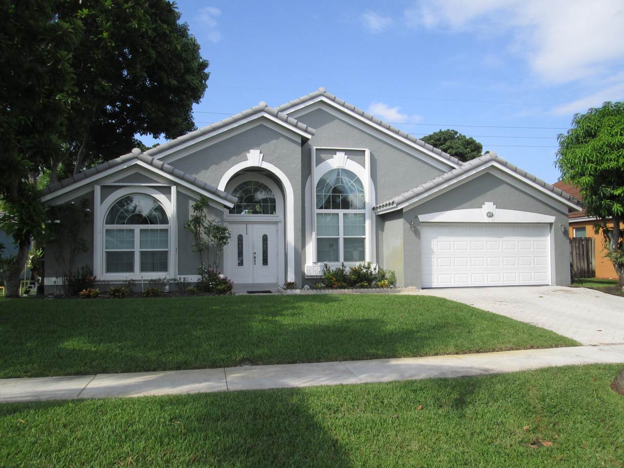 3843 Jonathans Way - Photo 1