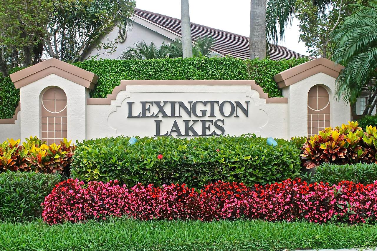 10211 Lexington Circle - Photo 1