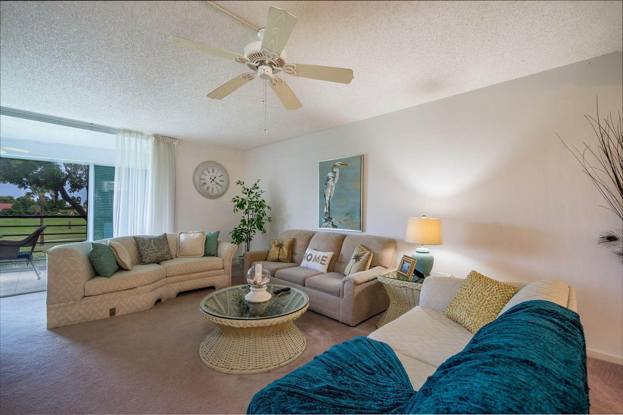 23249 Barwood Lane - Photo 1