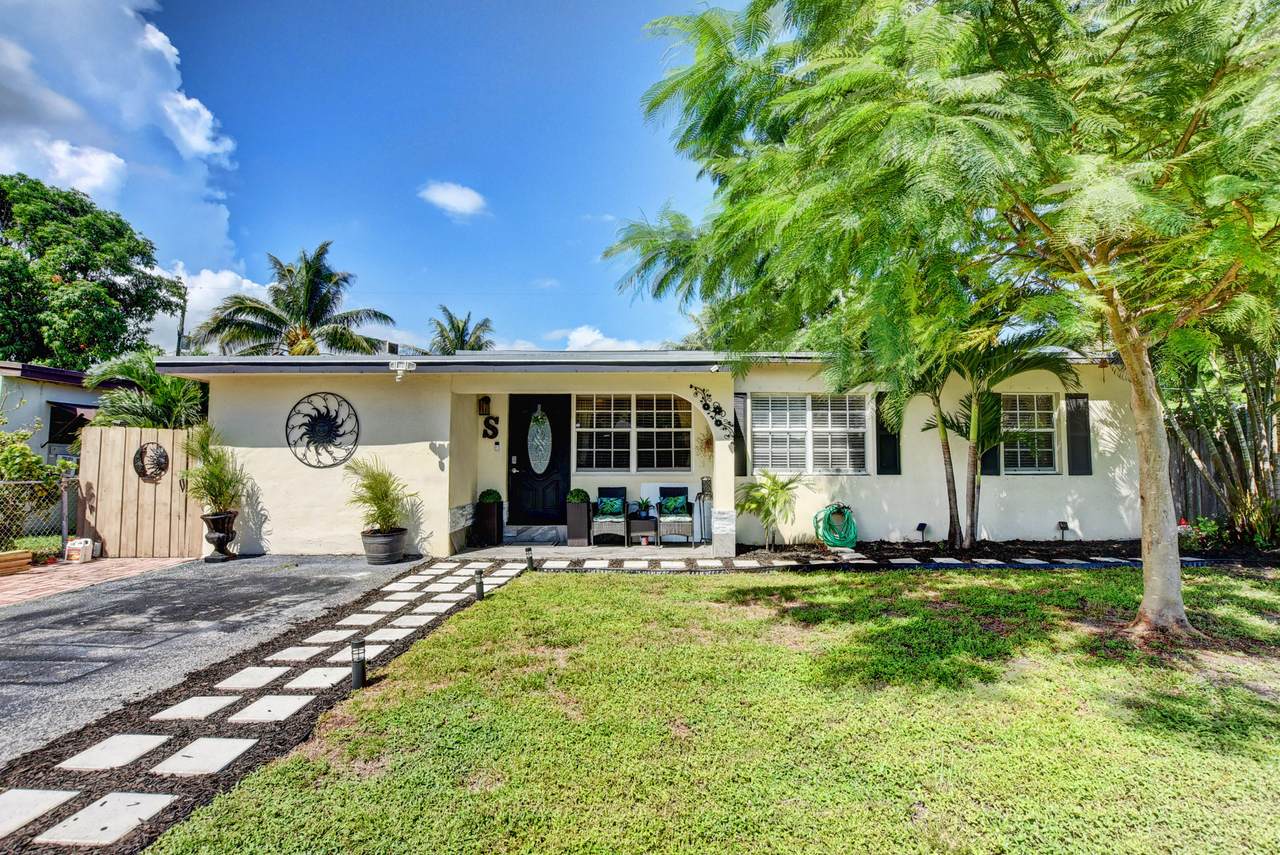 3214 Buckley Avenue - Photo 1