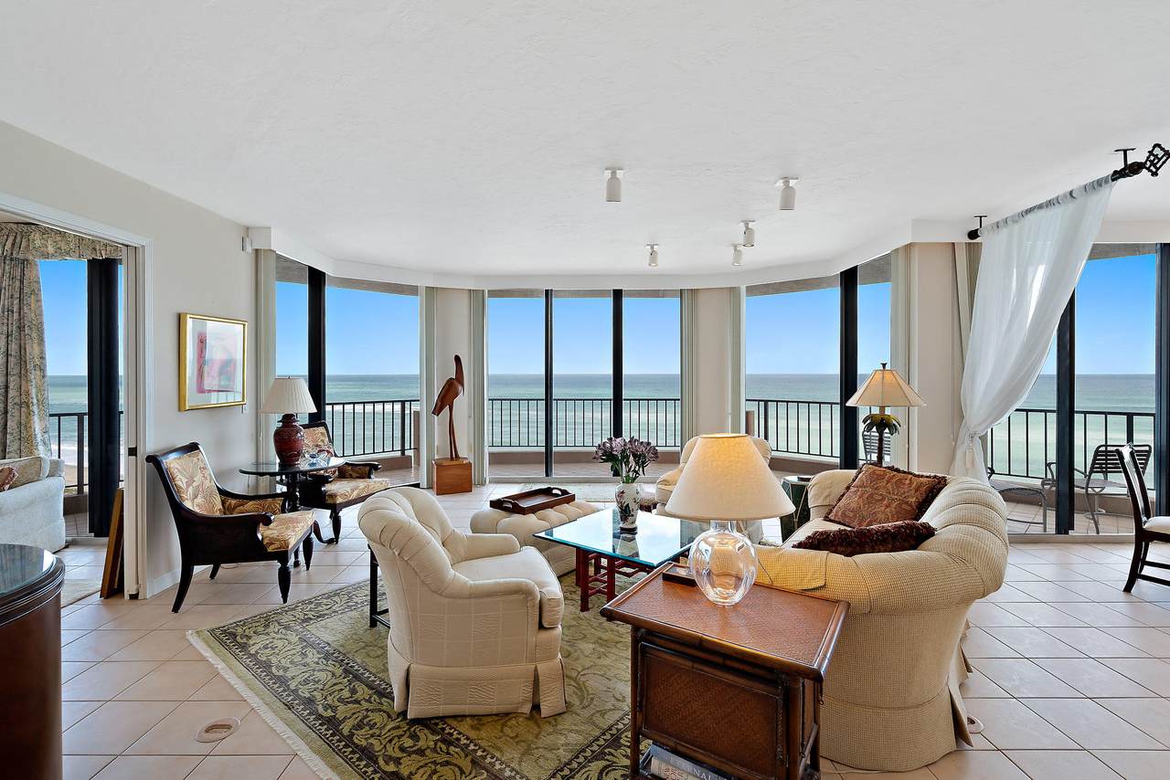 530 Ocean Drive - Photo 1