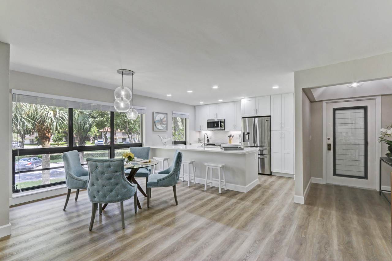 206 Brackenwood Terrace - Photo 1