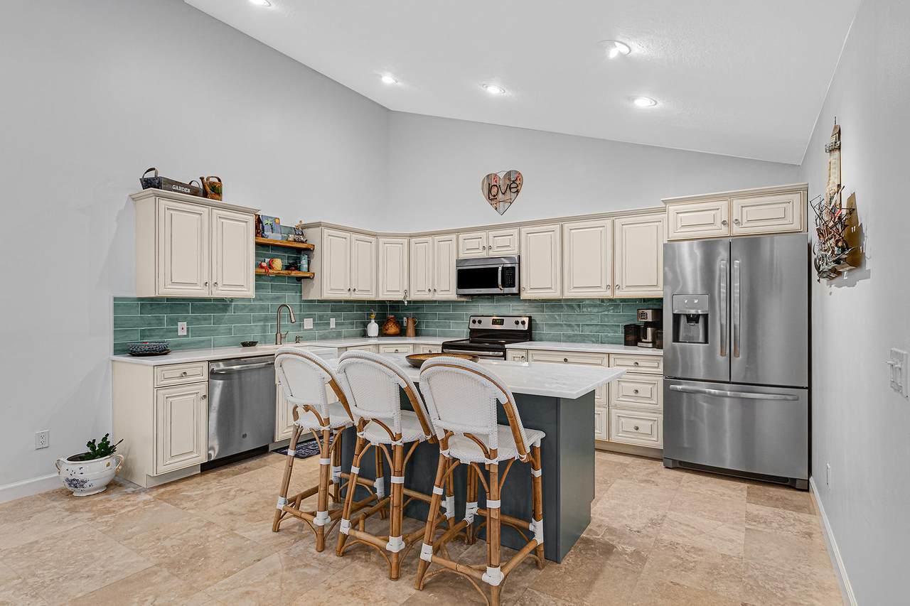 5284 Eagle Lake Drive - Photo 1