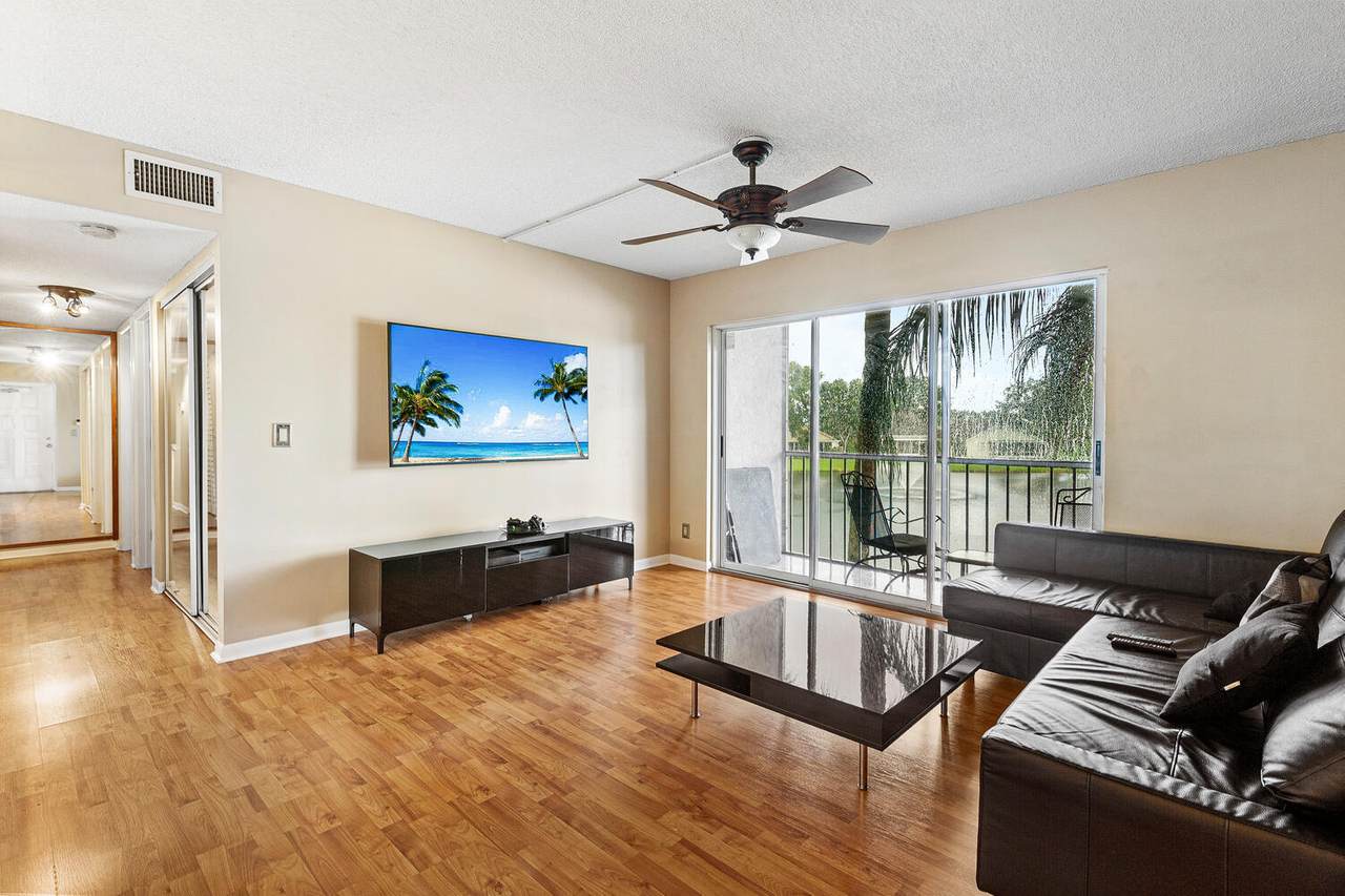 13771 Oneida Drive - Photo 1